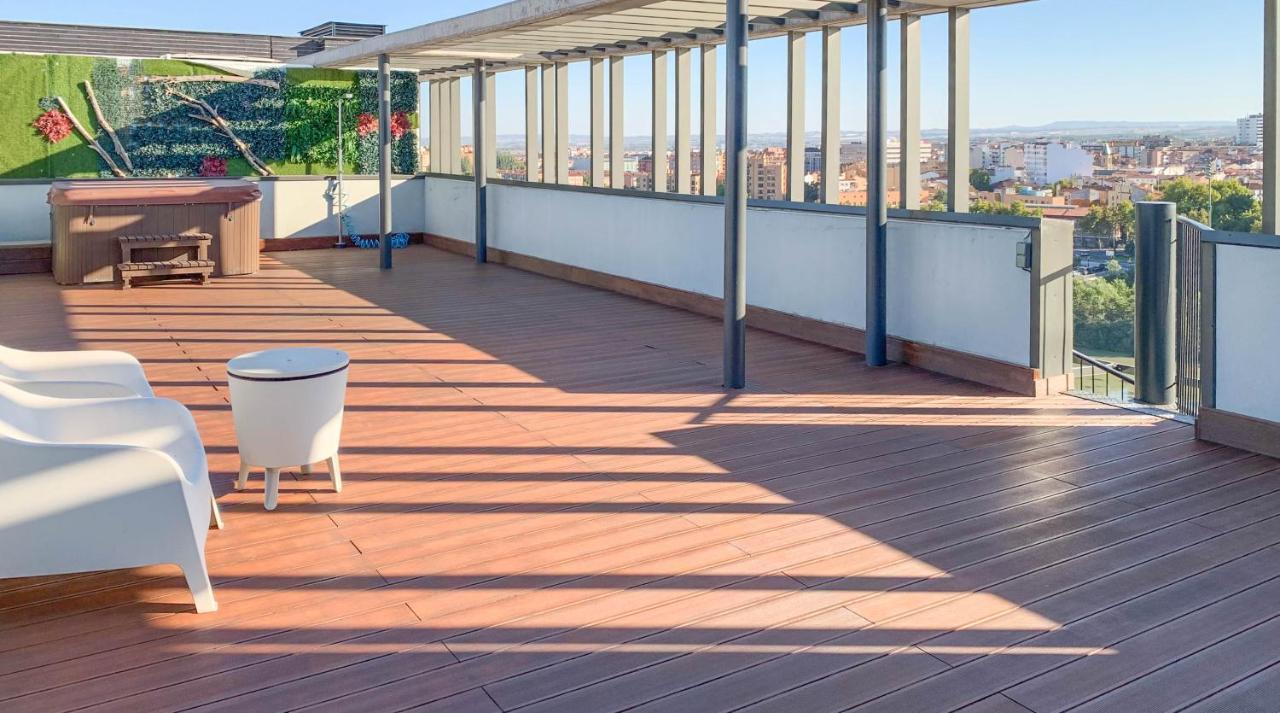 Atico Mejores Vistas Al Pilar Jacuzzi Y Garaje Saragossa Exterior foto